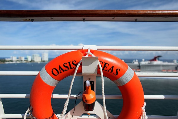 oasis_of_the_seas_16.jpg