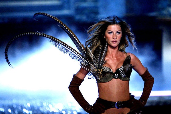 gisele_bundchen_victorias_secret_fashion_show.jpg