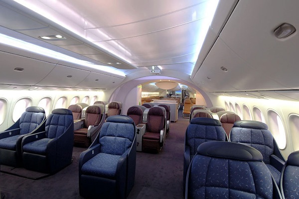 boeing_787_dreamliner08.jpg