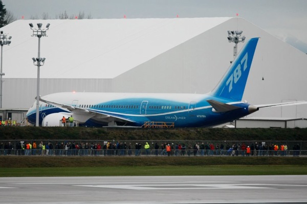 boeing_787_dreamliner10.jpg