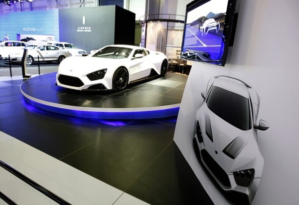 dubai_motor_show_zenvo_st-1_denmark2.jpg