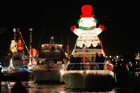 Рождественский Парад Яхт в Калифорнии
