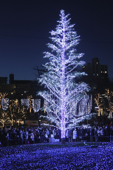 Tokyo Prepare For Christmas