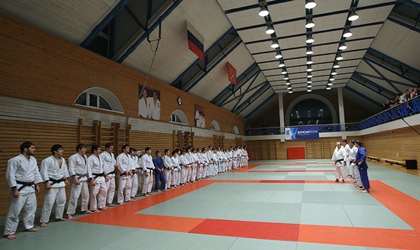 Путин принял участие в тренировке сборной России по дзюдо
