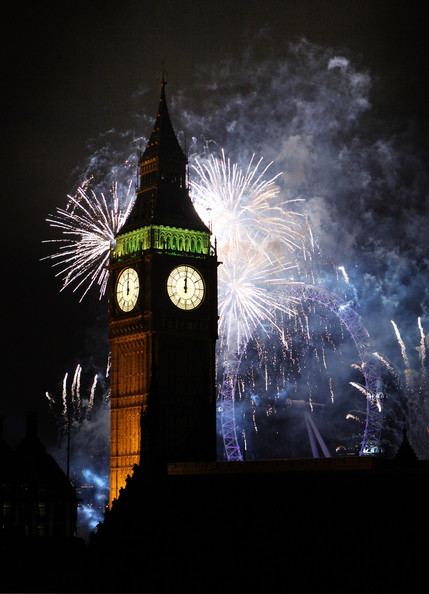 Британия встретила Новый год фейерверками