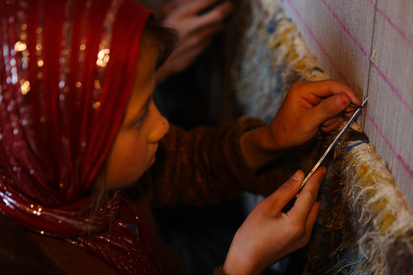 В течение столетий афганские ковровых дел мастера развивали самобытную орнаменталистику