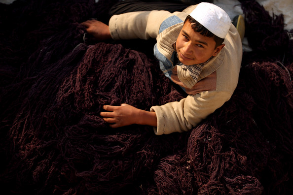 Afghans+Produce+Highly+Prized+Rugs+Kabul+qq9eNU_S0wol.jpg