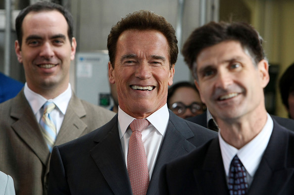 California+Governor+Arnold+Schwarzenegger+tfcoHXH6wm0l.jpg