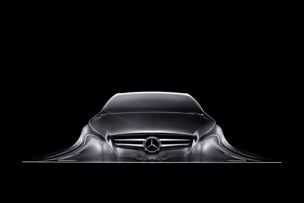 Скульптура Mercedes-Benz