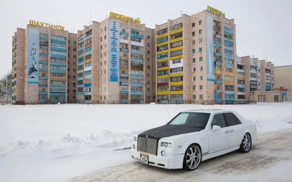 Rolls-Royce Phantom Руслана Муканова из Казахстана