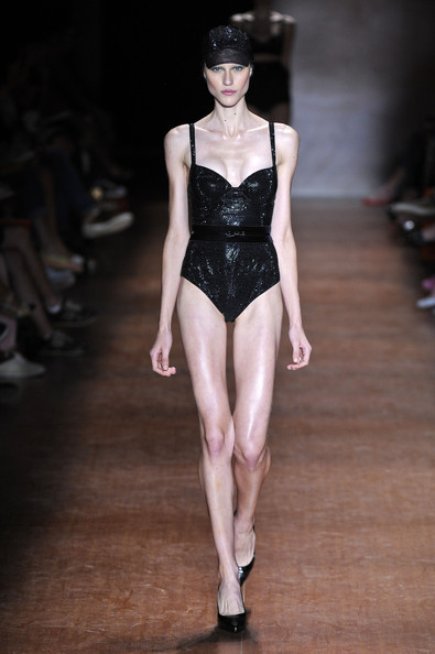 sao_paulo_fashion_week_rosa_cha03.jpg