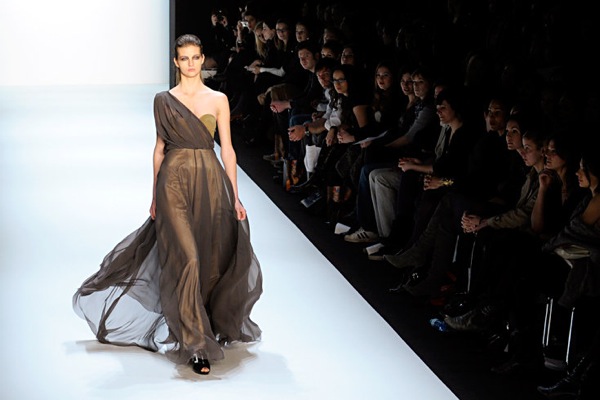 fashion_week_berlin_2010_bernadett_penkov03.jpg