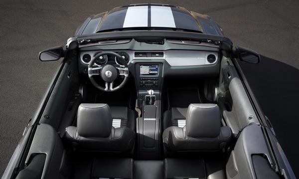 ford_mustang_shelby_gt_500_22.jpg