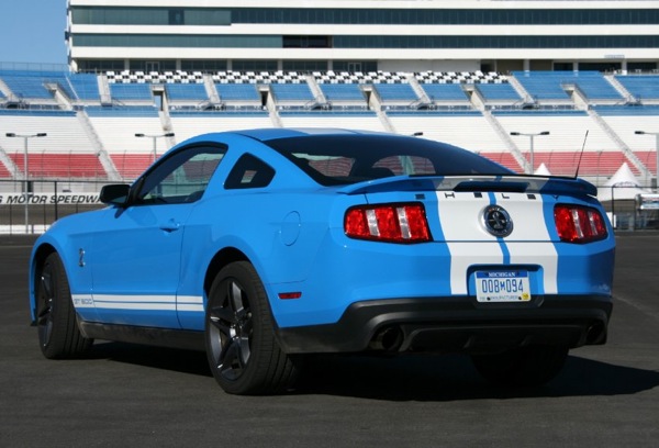 ford_mustang_shelby_gt_500_8.jpg