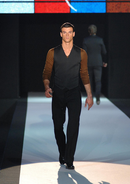 milan_fashion_week_dirk_bikkembergs01.jpg