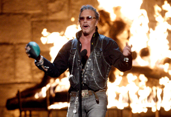 worst_dressed_mickey_rourke.jpg