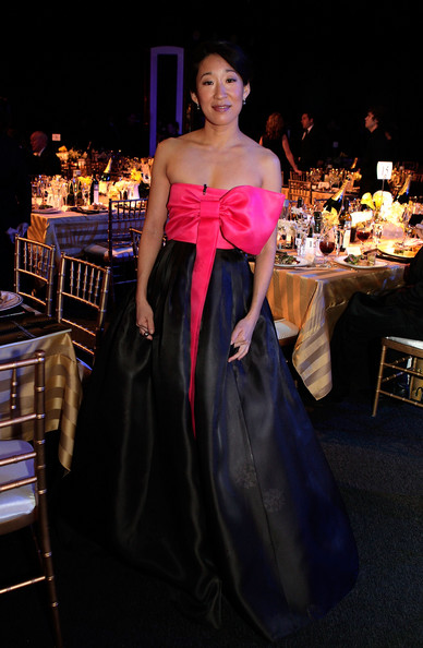 worst_dressed_sandra_oh.jpg