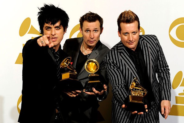 grammy_awards_2010_green_day.jpg