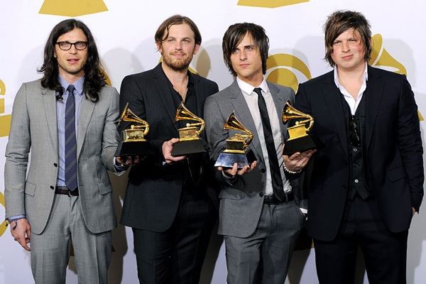 grammy_awards_2010_king_of_leon.jpg