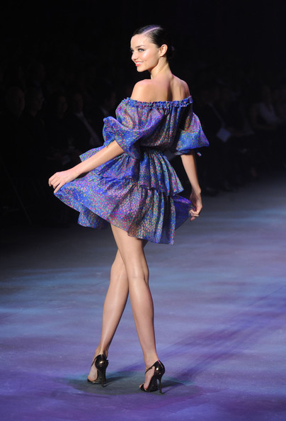 Miranda+models+David+Jones+CSJzgLmOpbbl.jpg