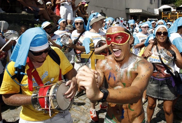carnival_rio_brazil_2010_25.jpg