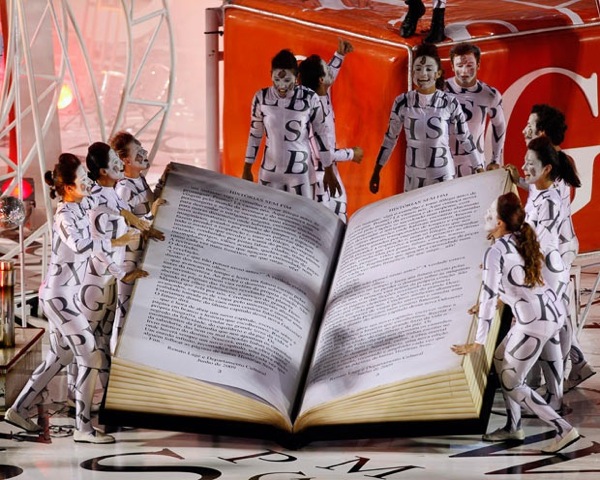 carnival_rio_brazil_2010_33.jpg
