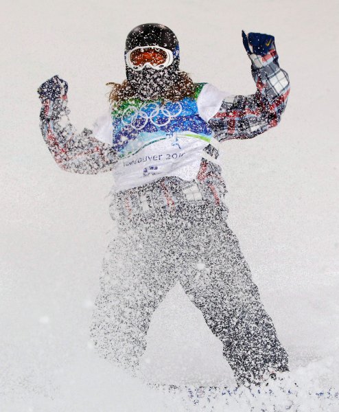 Шон Уайт выиграл золотую медаль в хафпайпе на Зимней Олимпиаде в Ванкувере