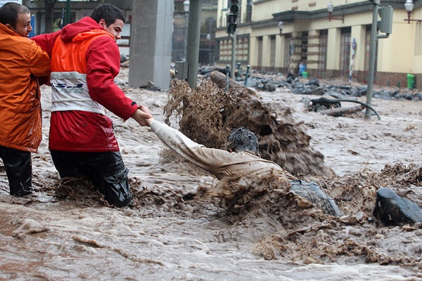 madeira_portugal_floods10.jpg