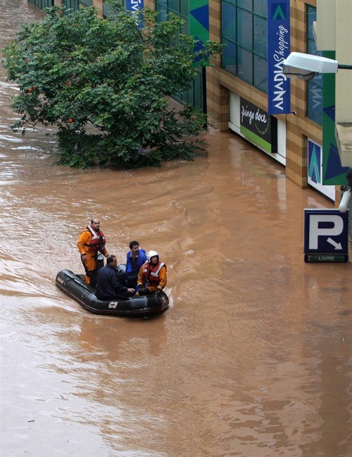 madeira_portugal_floods18.jpg