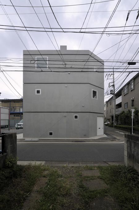 dzn_MM-apartment-by-Hiroyasu-Sakaguchi-3.jpg