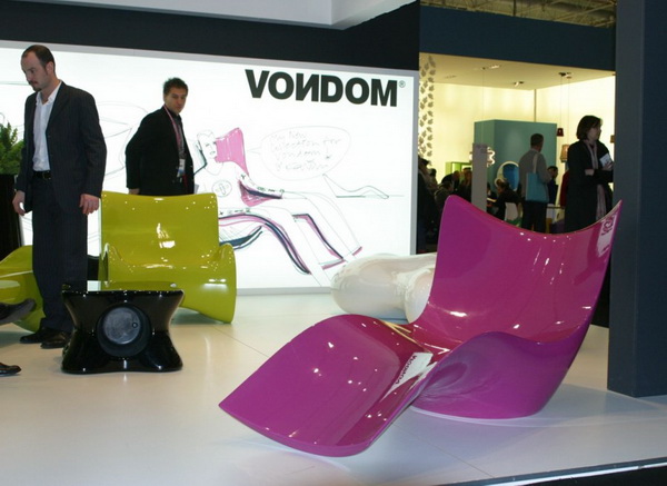 vondom_250210_09-940x928_.jpg