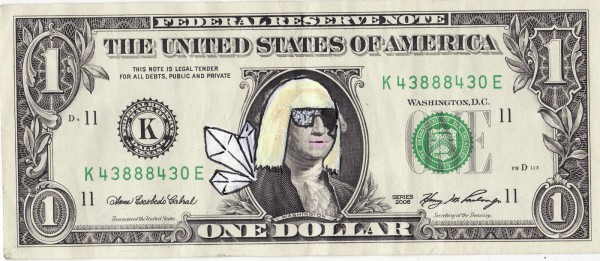 Lady Gaga: доллар, печенье, фотосессия 