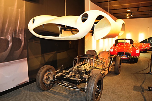 petersen_automotive_museum_bangert_manning_project_1954.jpg