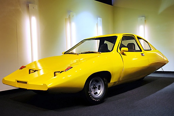 petersen_automotive_museum_dale_car_1974.jpg