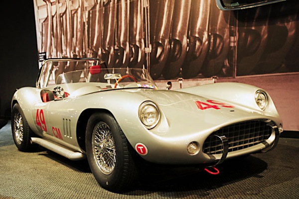 petersen_automotive_museum_devin_ss_1958.jpg