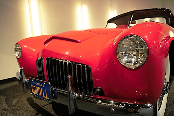 petersen_automotive_museum_woodill_wildfire_1952.jpg