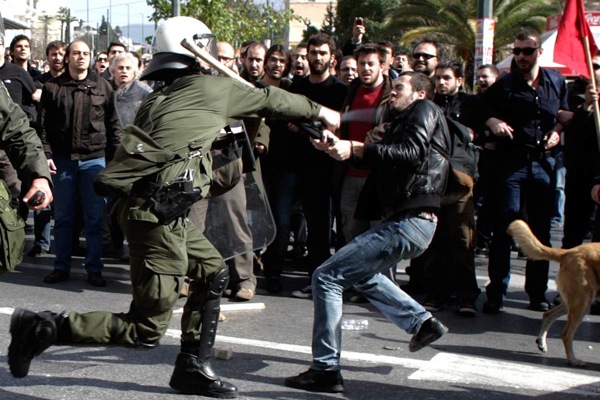 greece_unrest_protests13.jpg