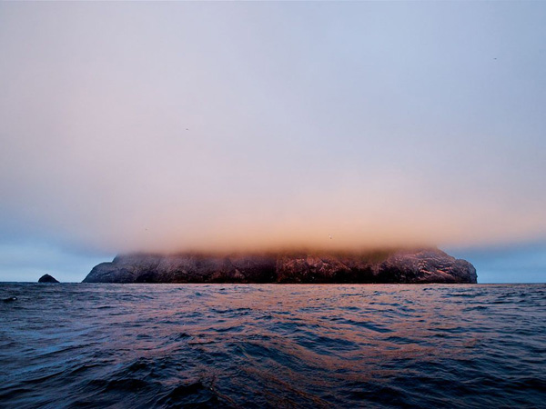boreray-island-fog_13134_990x742.jpg