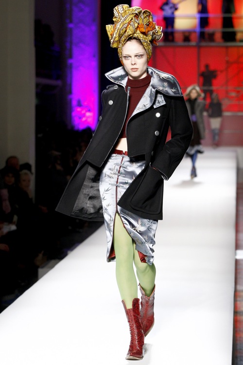 Показ новой коллекции Жана-Поля Готье (Jean Paul Gaultier) на Неделе моды в Париже
