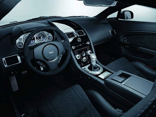 2010-Aston-Martin-V12-Vantage-Carbon-Black-Interior-View.jpg