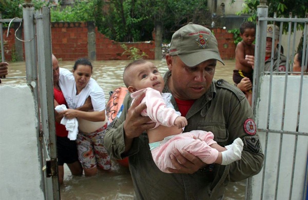 massive_flooding_brazil07.jpg