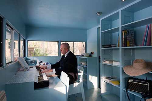 Log-house-office-design-interior.jpg