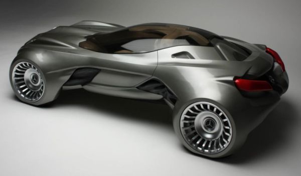 2040-Mercedes-Benz-Cyborg-Sensation-Concept-2.jpg