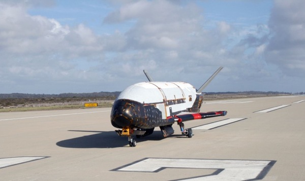 Space_Plane_X-37B_07.jpg