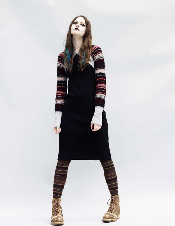 mcq-aw12.jpg