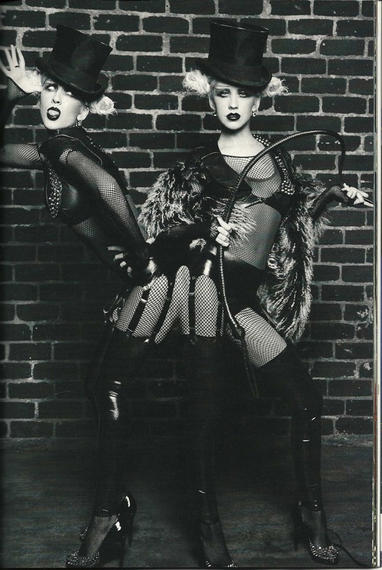 christina_aguilera_out_magazine_june_july_2010_ellenvonunwerth02.jpg