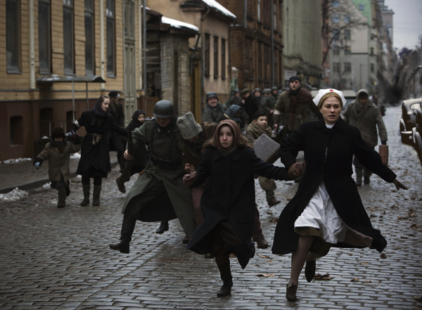 Courageous%20Heart%20of%20Irena%20Sendler.jpg