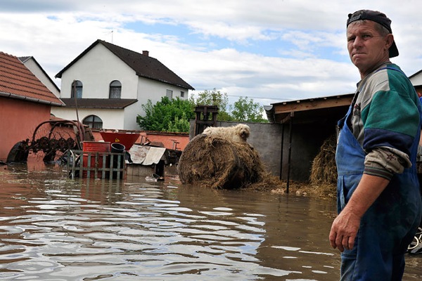 floods_hungary_szendro3.jpg