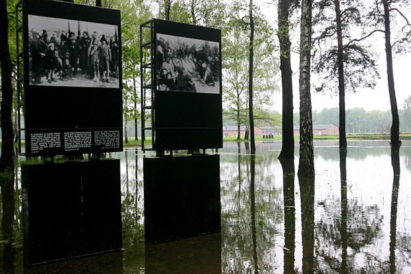 floods_poland_auschwitz-birkenau_memorial.jpg