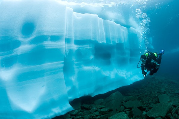 Lake Sassolo, Switzerland - ice formations under water